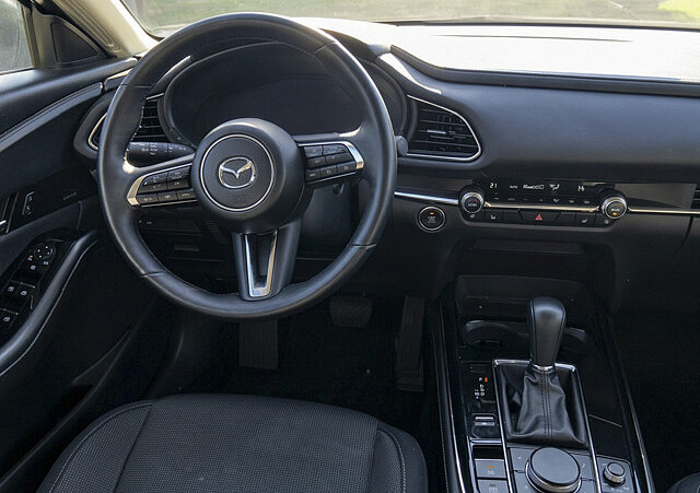 Mazda CX-30 - Kolor Machine Gray, zdjęcie 7