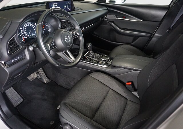 Mazda CX-30 - Kolor Platinum Quartz, zdjęcie 7