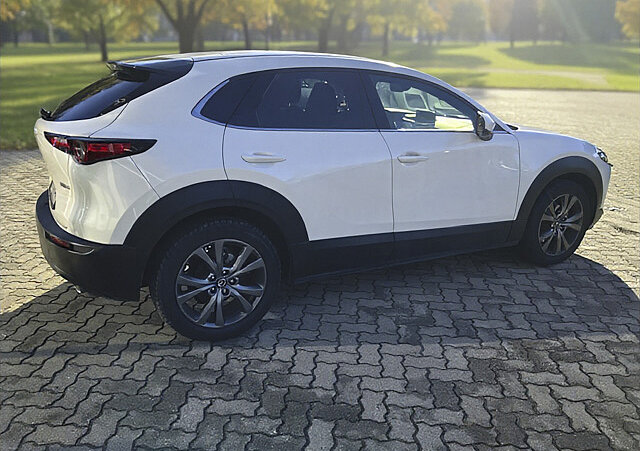 Mazda CX-30 - Kolor Biały, zdjęcie 4
