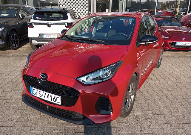 Mazda 2 Hybrid - Kolor Formal Red, zdjęcie 2