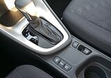 Mazda 2 Hybrid - Kolor Formal Red, zdjęcie 8