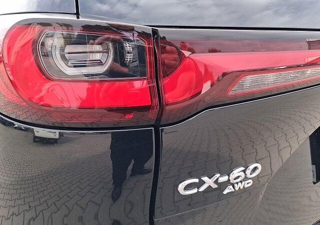Mazda CX-60 - Kolor Jet Black, zdjęcie 19