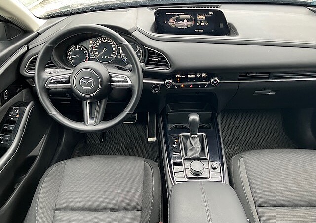 Mazda CX-30 - Kolor Machine Gray, zdjęcie 8