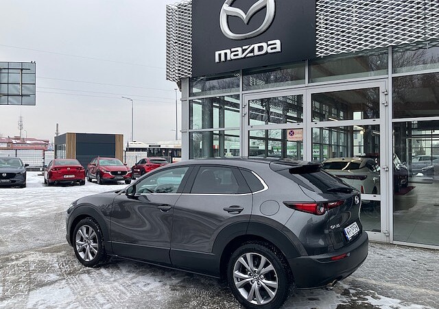 Mazda CX-30 - Kolor Machine Gray, zdjęcie 3