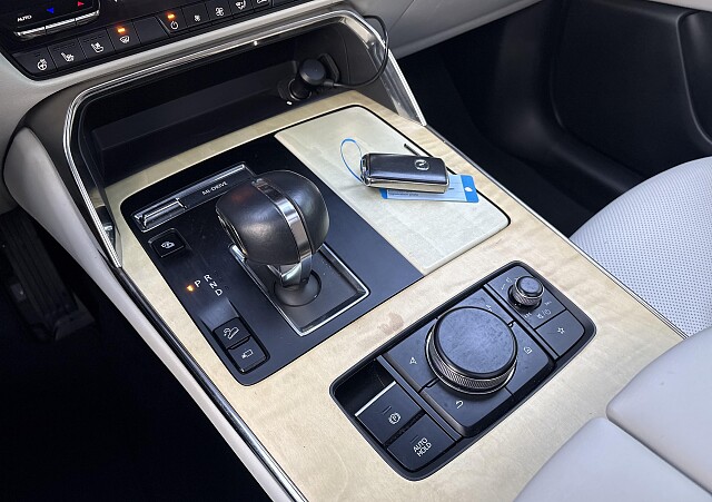 Mazda CX-60 - Kolor Machine Gray, zdjęcie 11