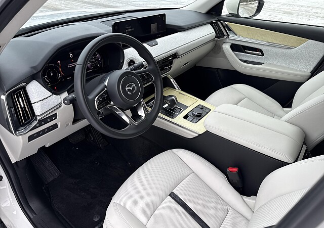 Mazda CX-60 - Kolor Rhodium White, zdjęcie 5