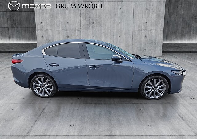 Mazda 3 - Kolor Polymetal Gray, zdjęcie 4