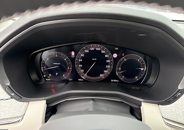 Mazda CX-60 - Kolor Rhodium White, zdjęcie 9