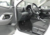 Mazda 2 Hybrid - Kolor Northern White Pearl, zdjęcie 11