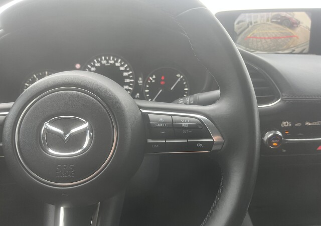 Mazda 3 - Kolor Czarny, zdjęcie 11