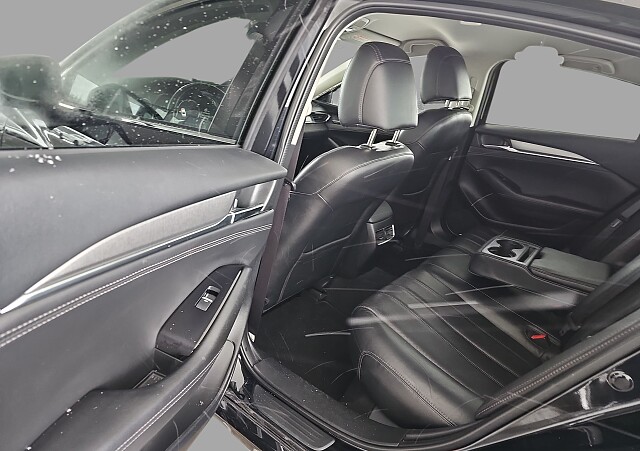 Mazda 6 - Kolor Czarny, zdjęcie 16
