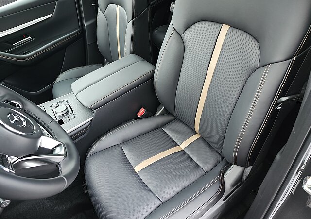 Mazda CX-60 - Kolor Machine Gray, zdjęcie 18