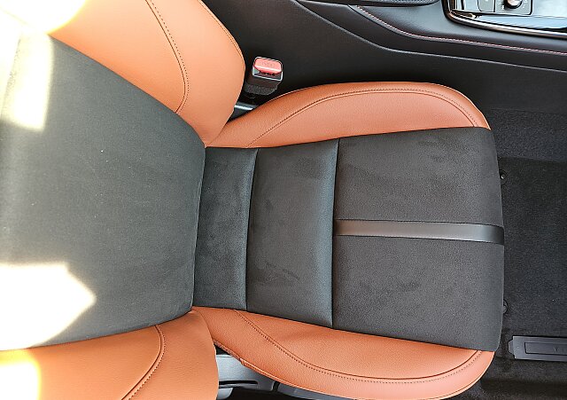 Mazda CX-30 - Kolor Soul Red Crystal, zdjęcie 16