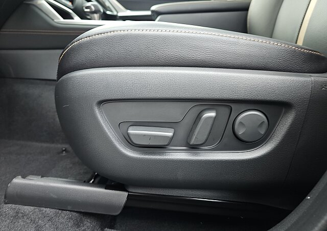 Mazda CX-60 - Kolor Machine Gray, zdjęcie 16