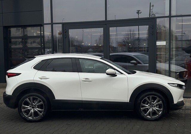 Mazda CX-30 - Kolor Snowflake White Pearl, zdjęcie 7