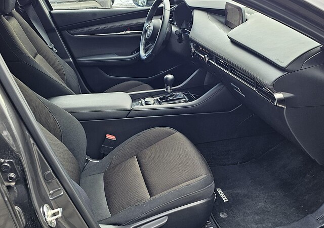Mazda 3 - Kolor Machine Gray, zdjęcie 13