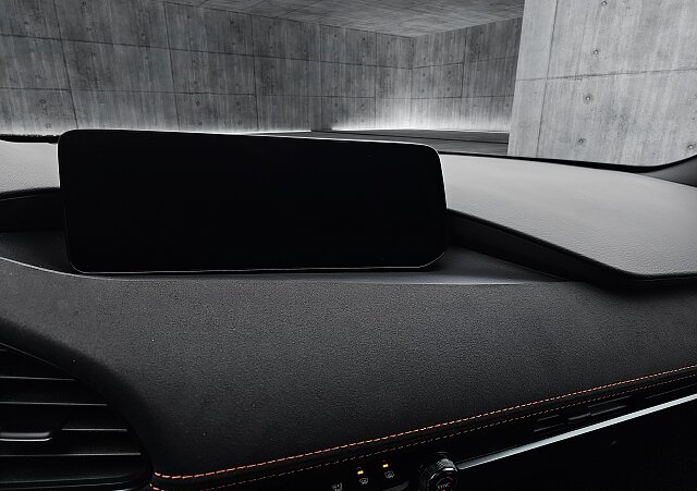 Mazda 3 - Kolor Zircon Sand Metalic, zdjęcie 15