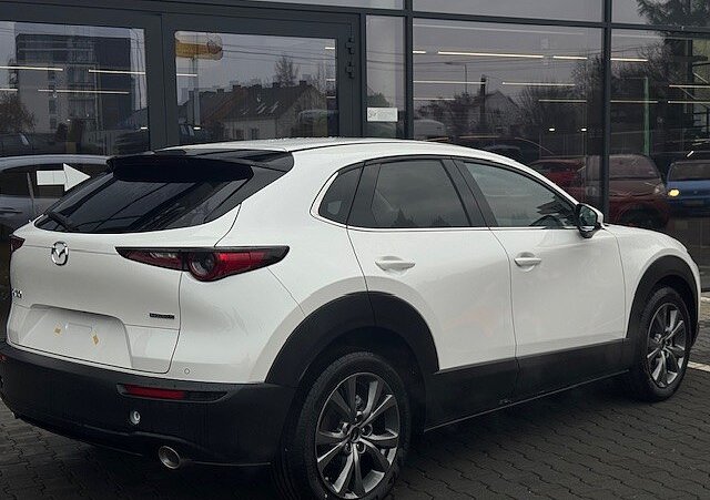 Mazda CX-30 - Kolor Snowflake White Pearl, zdjęcie 6