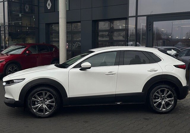 Mazda CX-30 - Kolor Snowflake White Pearl, zdjęcie 3