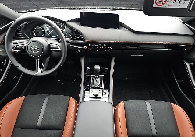 Mazda 3 - Kolor Zircon Sand Metalic, zdjęcie 21