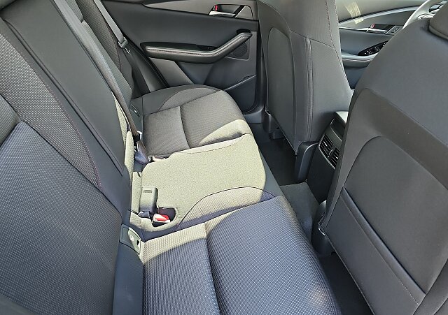 Mazda CX-30 - Kolor Deep Crystal Blue, zdjęcie 21