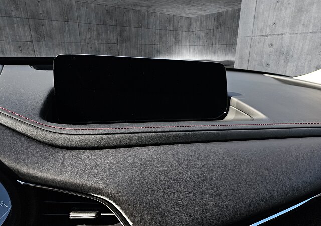 Mazda CX-30 - Kolor Deep Crystal Blue, zdjęcie 14