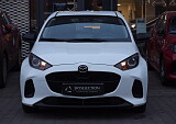 Mazda 2 Hybrid - Kolor Lunar White, zdjęcie 3