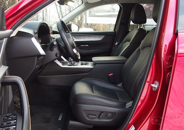 Mazda CX-60 - Kolor Soul Red Crystal, zdjęcie 10