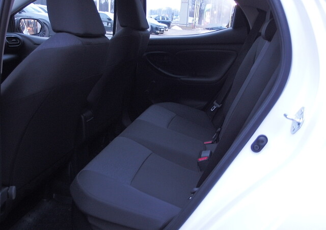 Mazda 2 Hybrid - Kolor Lunar White, zdjęcie 10