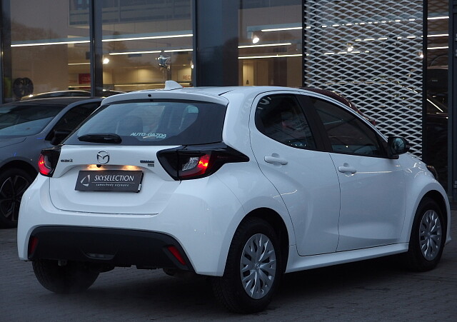 Mazda 2 Hybrid - Kolor Lunar White, zdjęcie 7