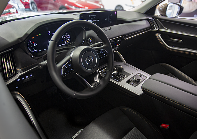 Mazda CX-60 - Kolor Zircon Sand Metalic, zdjęcie 4