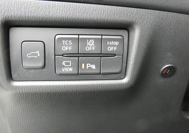 Mazda CX-5 - Kolor Snowflake White Pearl, zdjęcie 15