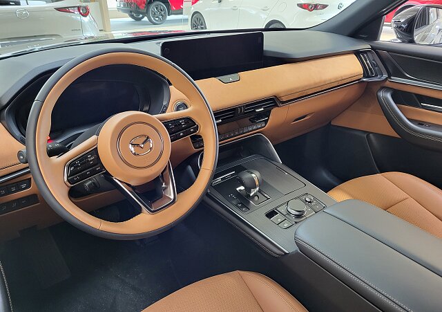 Mazda CX-60 - Kolor Machine Gray, zdjęcie 10