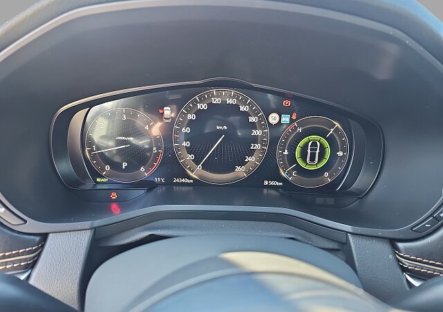 Mazda CX-60 - Kolor Platinum Quartz, zdjęcie 9