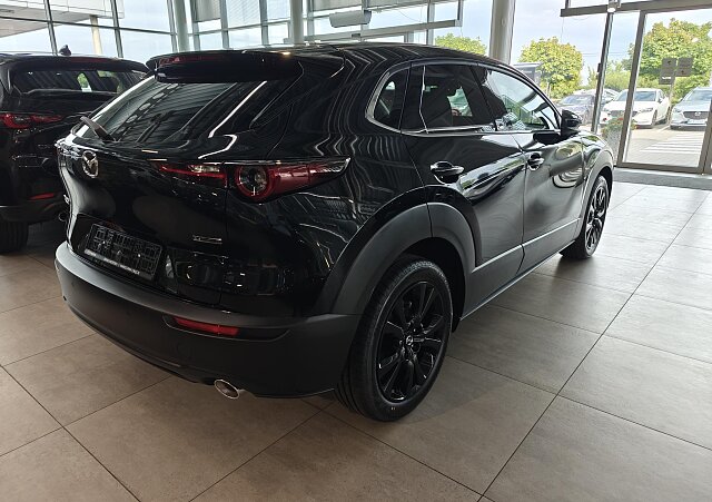 Mazda CX-30 - Kolor Jet Black, zdjęcie 4