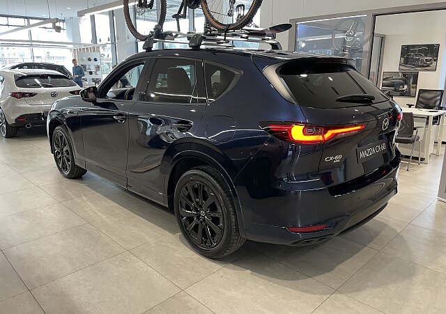 Mazda CX-60 - Kolor Deep Crystal Blue, zdjęcie 3