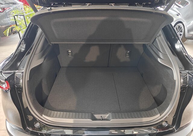 Mazda CX-30 - Kolor Jet Black, zdjęcie 7