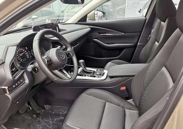 Mazda CX-30 - Kolor Zircon Sand Metalic, zdjęcie 6