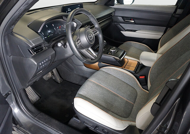 Mazda MX-30 - Kolor Machine Gray, zdjęcie 8