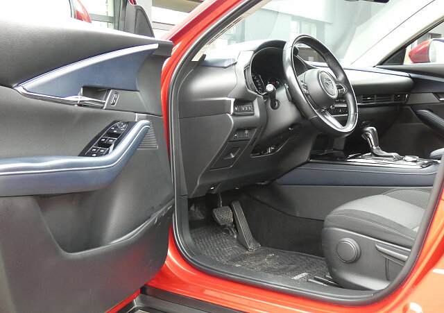 Mazda CX-30 - Kolor Soul Red Crystal, zdjęcie 4