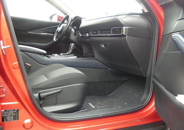Mazda CX-30 - Kolor Soul Red Crystal, zdjęcie 9