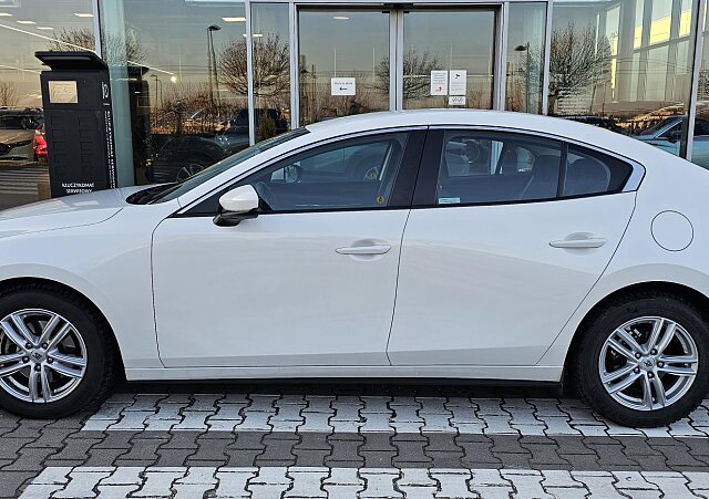 Mazda 3 - Kolor Snowflake White Pearl, zdjęcie 4
