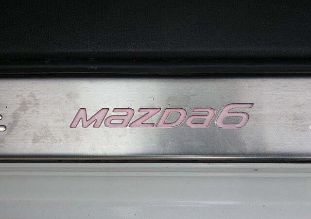 Mazda 6 - Kolor Snowflake White Pearl, zdjęcie 5