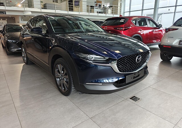 Mazda CX-30 - Kolor Deep Crystal Blue, zdjęcie 2