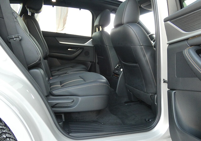 Mazda CX-80 - Kolor Polymetal Gray, zdjęcie 14