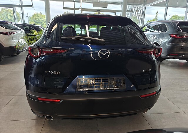 Mazda CX-30 - Kolor Deep Crystal Blue, zdjęcie 4