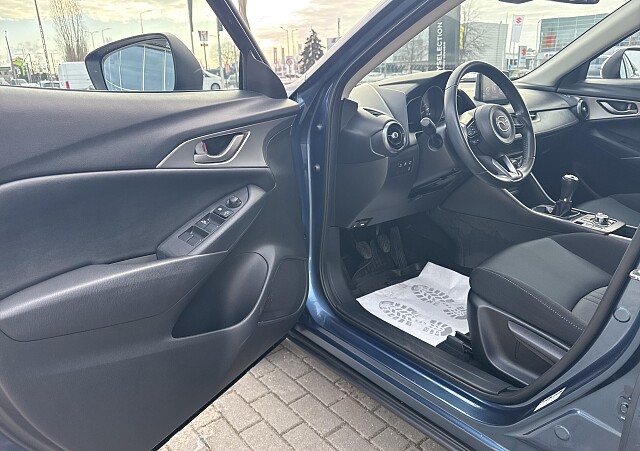 Mazda CX-3 - Kolor Eternal Blue, zdjęcie 4