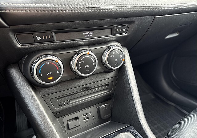 Mazda CX-3 - Kolor Eternal Blue, zdjęcie 11