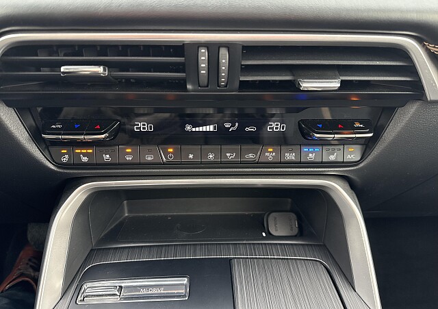 Mazda CX-80 - Kolor Melting Copper, zdjęcie 13