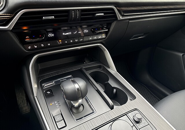 Mazda CX-60 - Kolor Zircon Sand Metalic, zdjęcie 11